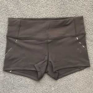 Lululemon Quick Pace Short NWT